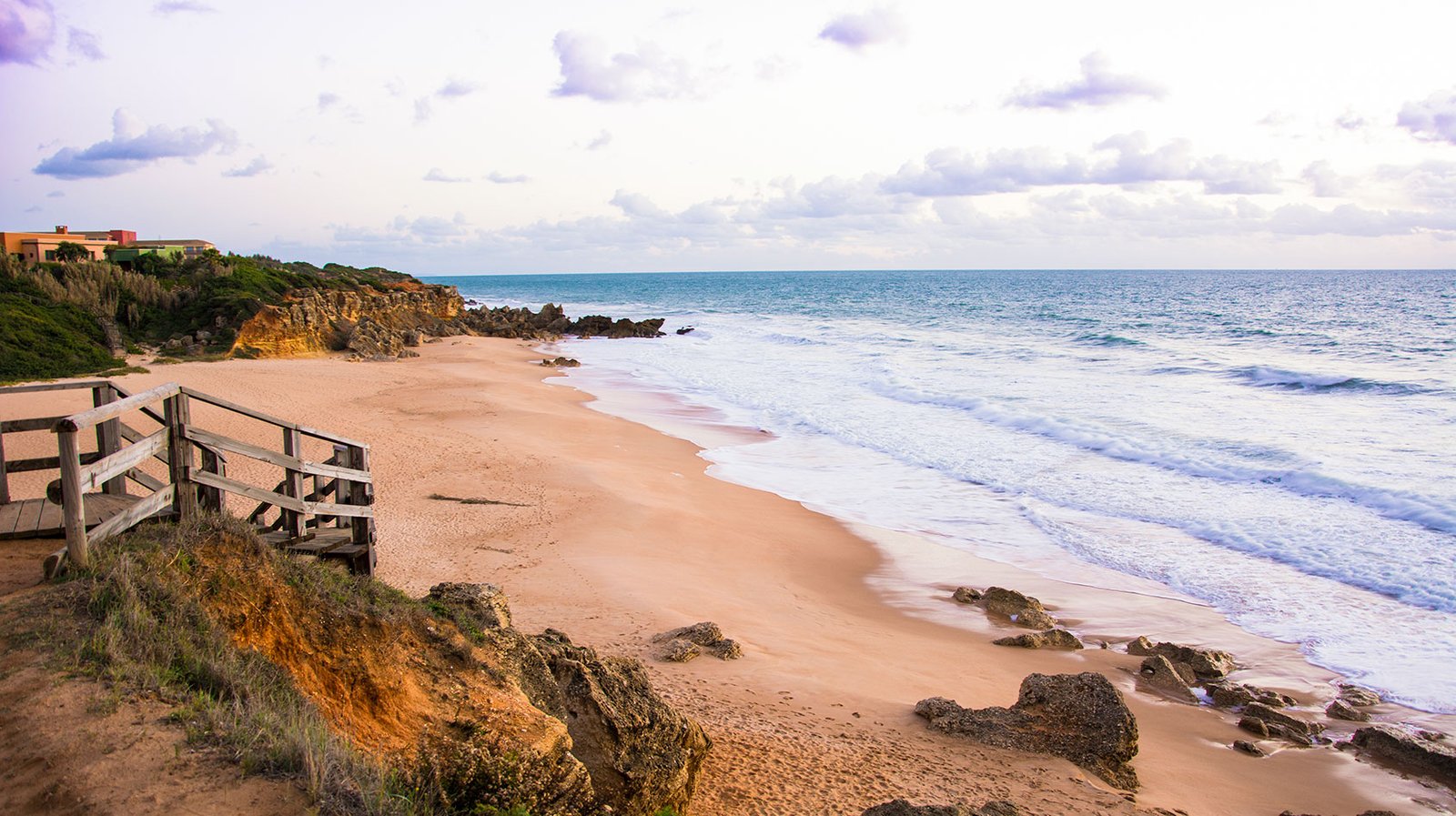  Ubicada en un marco natural único en La Costa de la Luz, Cádiz